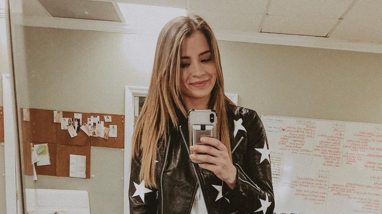 Naomie Olindo dans un selfie d'Instagram