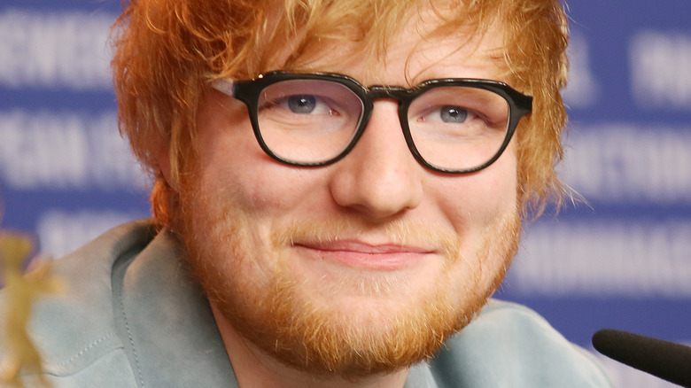 L’étrange chose qu’Ed Sheeran a faite avec le Grammy de Johnny Cash