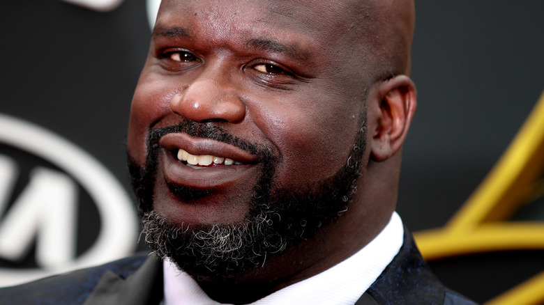 Quelle est la taille de Shaq ?