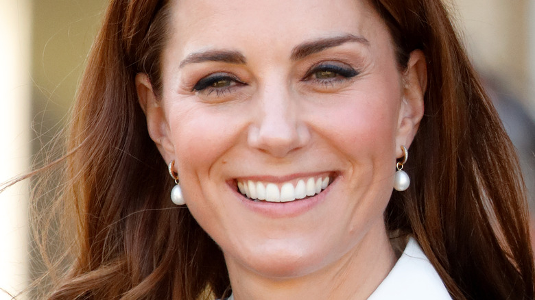 Voici pourquoi les critiques remettent en question la longue absence publique de Kate Middleton