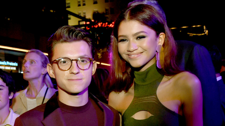 Tom Holland et Zendaya souriant