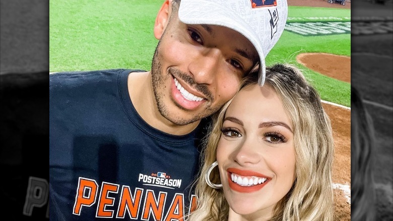 Carlos Correa et Daniella Correa Rodriguez souriant