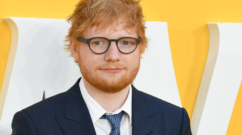 Ed Sheeran sur le tapis rouge