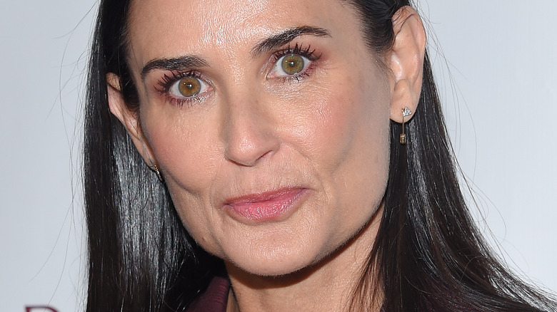 À l’intérieur du moment de maman fière de Demi Moore sur sa fille Scout