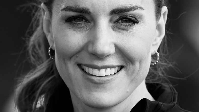 Boucles d'oreilles créoles Kate Middleton