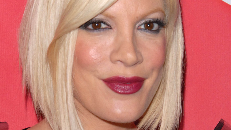 La vraie raison pour laquelle les rumeurs de divorce de Tori Spelling s’intensifient