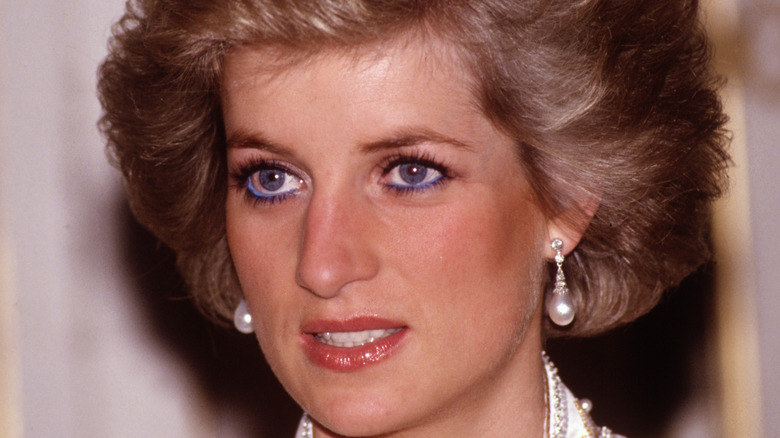 Le commentateur royal met une chronologie sur le début officiel du drame de la princesse Diana et de Camilla