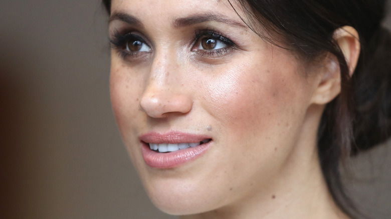 L’expert royal qualifie Meghan Markle d’« agitée ».  Voici pourquoi