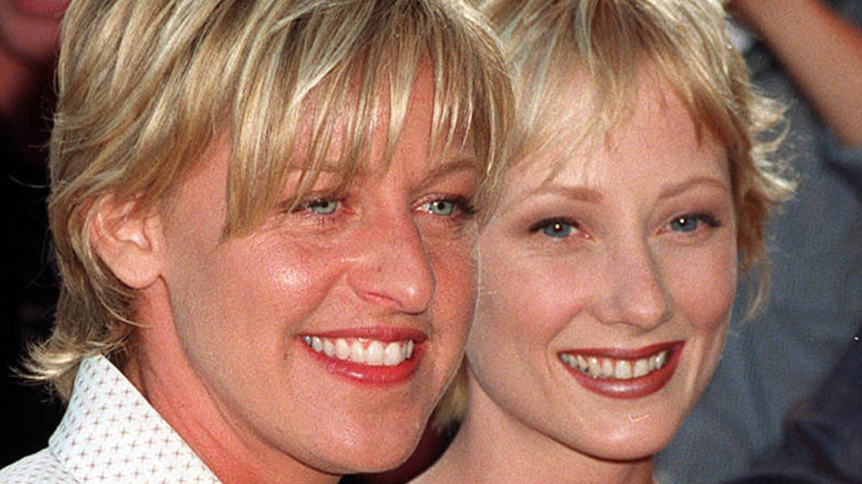 Pourquoi Anne Heche pense qu’elle a été annulée à cause d’Ellen DeGeneres