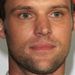 Tout ce que nous savons sur Jesse Spencer quittant Chicago Fire