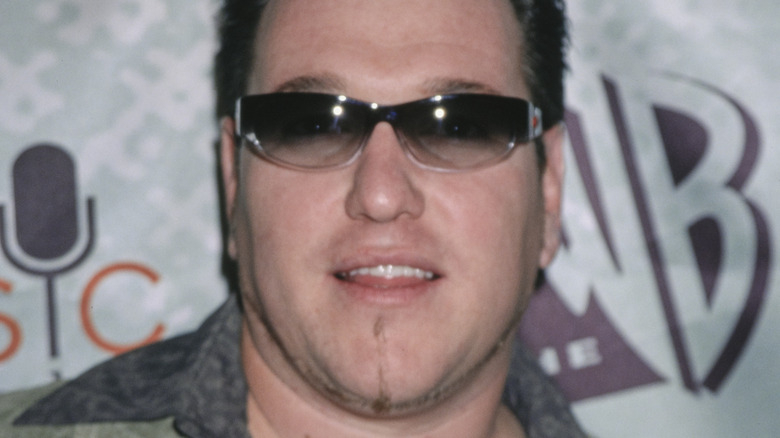 Tragic Details About Smash Mouth