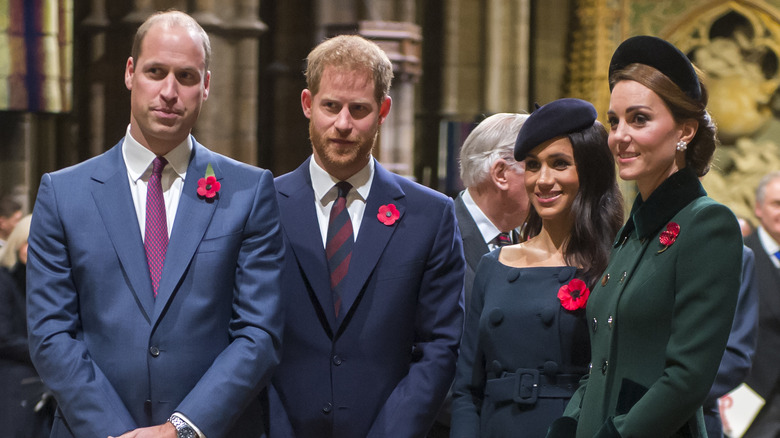 William, Harry, Meghan et Kate lors d'un événement