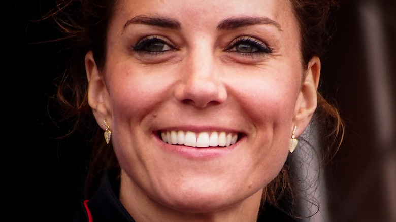 La vraie raison pour laquelle Kate Middleton devrait techniquement s’incliner devant ses enfants