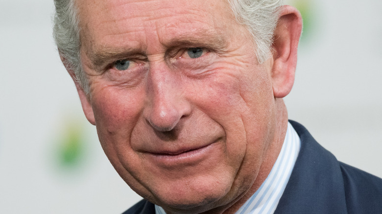 Le Prince Charles grimaçant