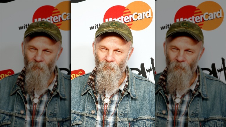 Seasick Steve en casquette