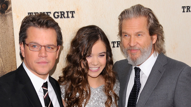 Matt Damon, Hailee Steinfeld et Jeff Bridges posent