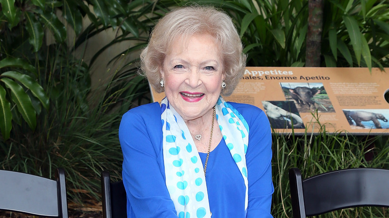 Betty White sourire LA zoo 