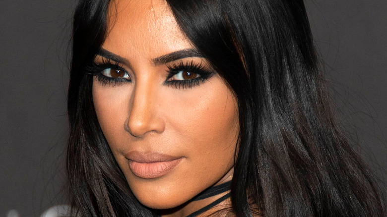 La photo de retour de Kim Kardashian a des fans qui font une double prise