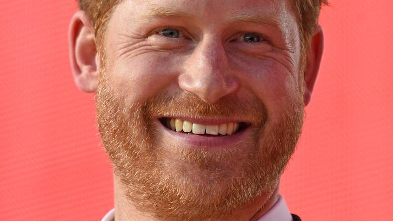 Prince Harry souriant