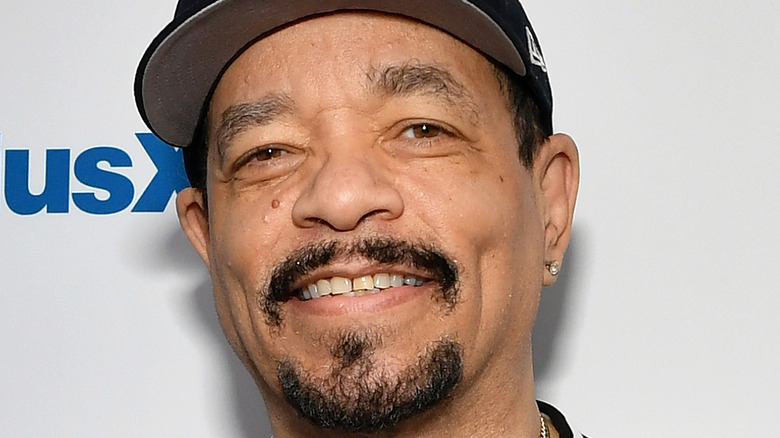 Pourquoi Ice-T remercie-t-il personnellement Dick Wolf ?