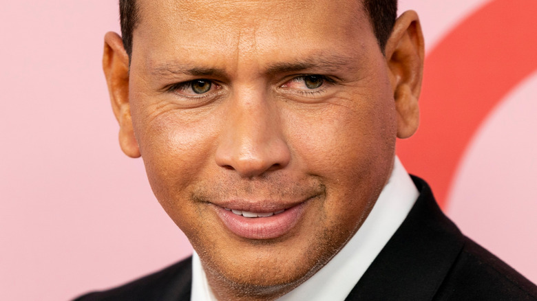 Que se passe-t-il vraiment avec la vie amoureuse d’Alex Rodriguez ?