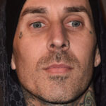 Travis Barker a-t-il une valeur nette plus élevée que Kourtney Kardashian ?