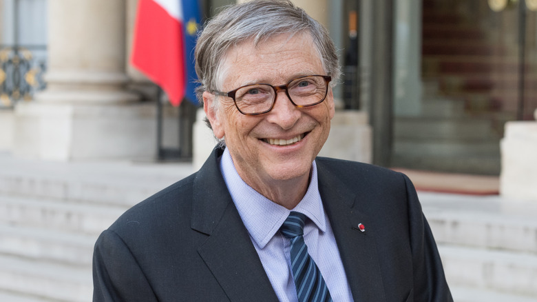 Bill Gates souriant