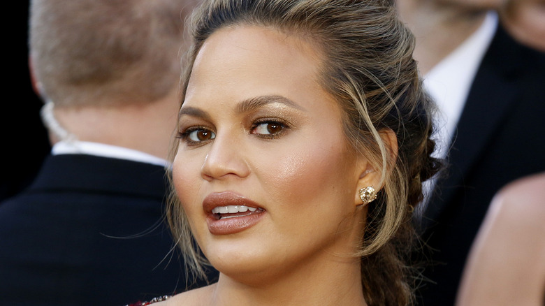 Chrissy Teigen à la 88e cérémonie des Oscars