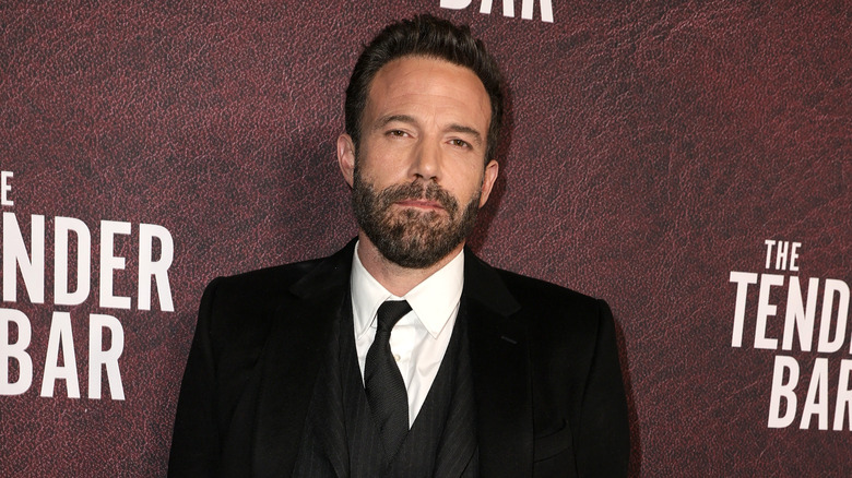 Ben Affleck posant à la première du film The Tender Bar en 2021