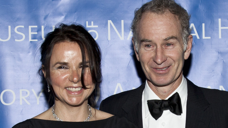 Patty Smyth et John McEnroe souriant