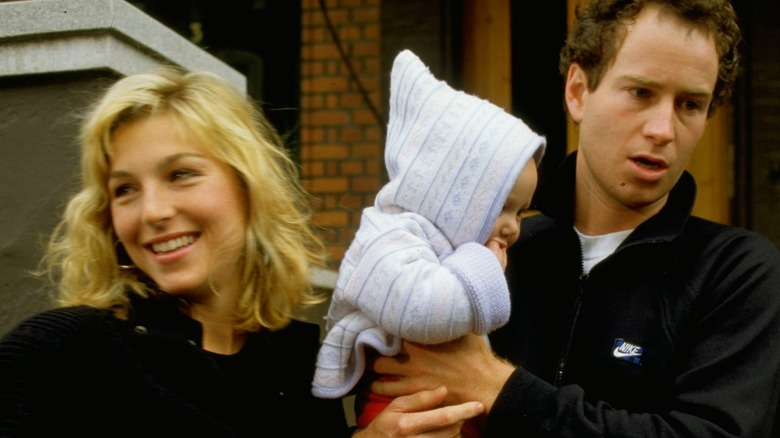 Tatum O'Neal et John McEnroe avec leur enfant