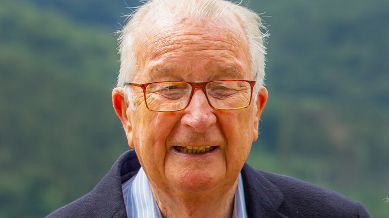 Le Roi Albert II Belgique souriant