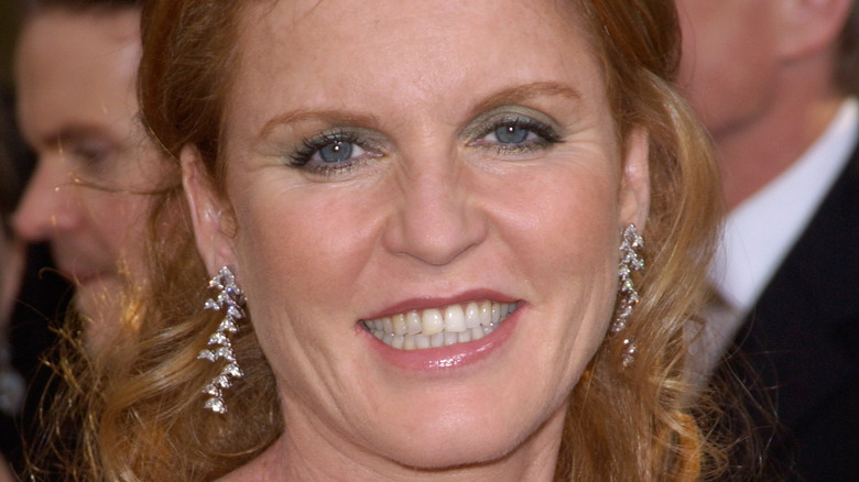 Duchesse d'York Sarah Ferguson souriant