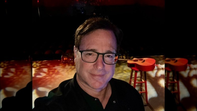 Bob Saget, performance finale du selfie sur scène