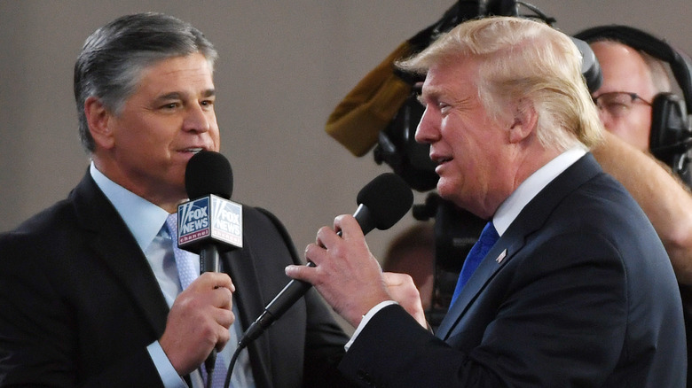 Donald Trump s'entretient avec Sean Hannity