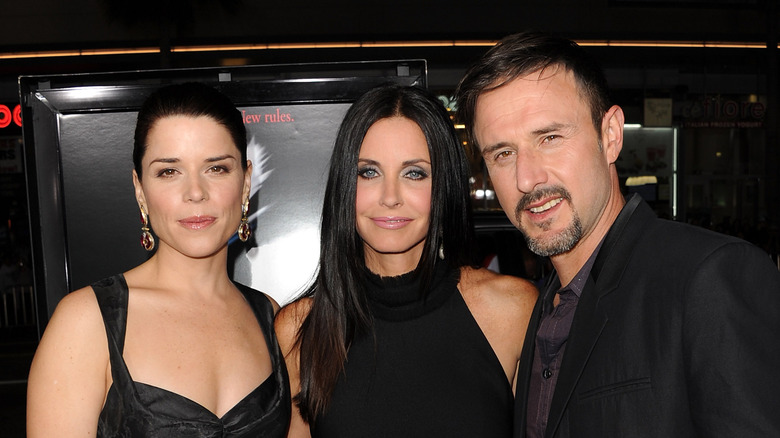 Neve Campbell, Courteney Cox et David Arquette en 2011