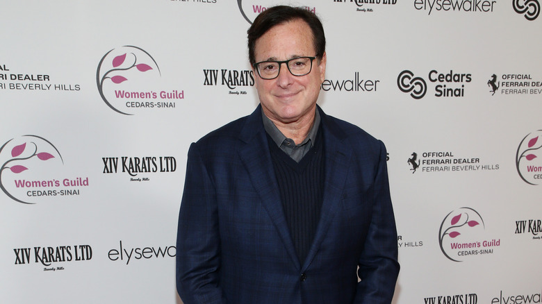 Bob Saget posant en novembre 2021