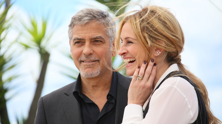 George Clooney et Julia Roberts rient en 2016