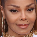 Janet Jackson établit enfin un record sur ces rumeurs secrètes de bébé de longue date