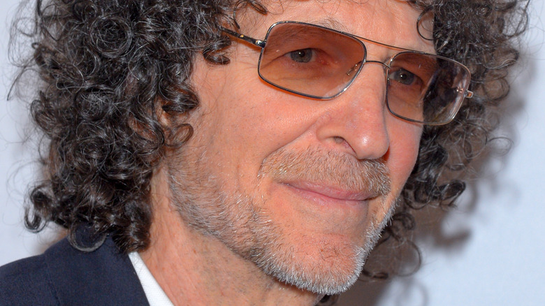 L’anecdote inattendue d’Howard Stern sur Bob Saget fait rire les fans