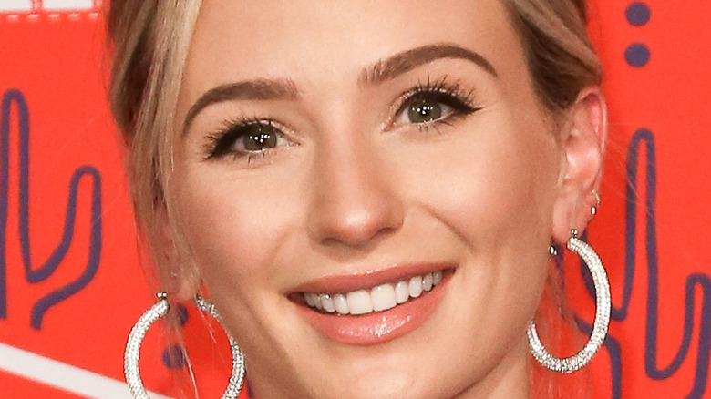 Lauren Bushnell a un message puissant pour les commentateurs sur son corps post-partum