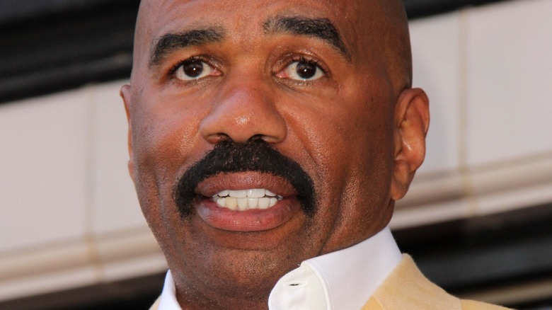 Steve Harvey s’attire des ennuis avec ABC