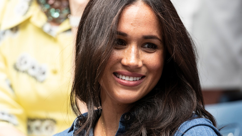 Meghan Markle souriante