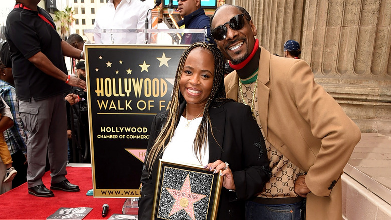 Snoop Dogg et Shante Broadus sur le Walk of Fame