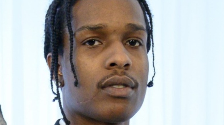 Un sourire narquois A$AP Rocky