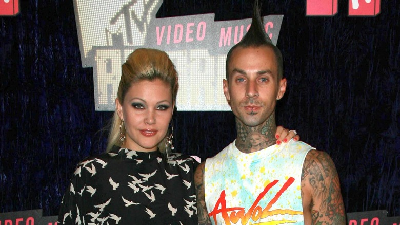 Shanna Moakler et Travis Barker sur le tapis rouge