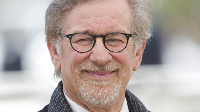 Steven Spielberg souriant