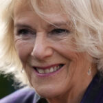 Camilla Parker Bowles brise le silence sur les nouvelles du titre de la reine consort