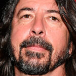 Dave Grohl devient réel sur son amitié avec David Letterman