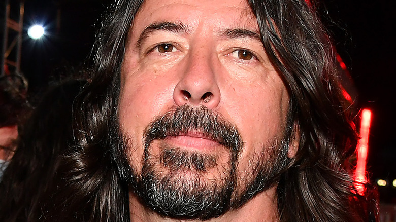 Dave Grohl devient réel sur son amitié avec David Letterman